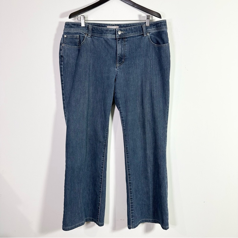 Chico's High Rise Straight Leg Medium Wash Jeans